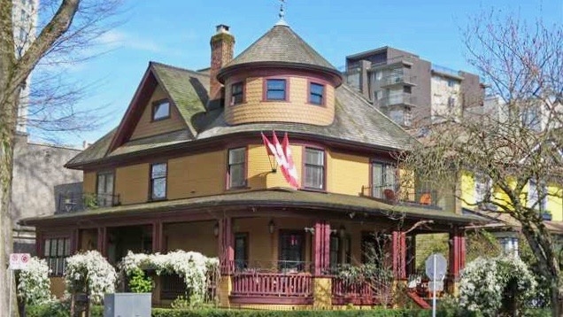 Srata 4-plex Heritage Conversion - Vancouver